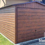 Garaż blaszany 3x5,5 drewnopodobny obróbki poziomy panel