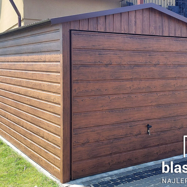 Garaż blaszany 3x5,5 drewnopodobny obróbki poziomy panel