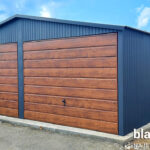 Garaż Blaszany 6x6 okucia orzech-grafi